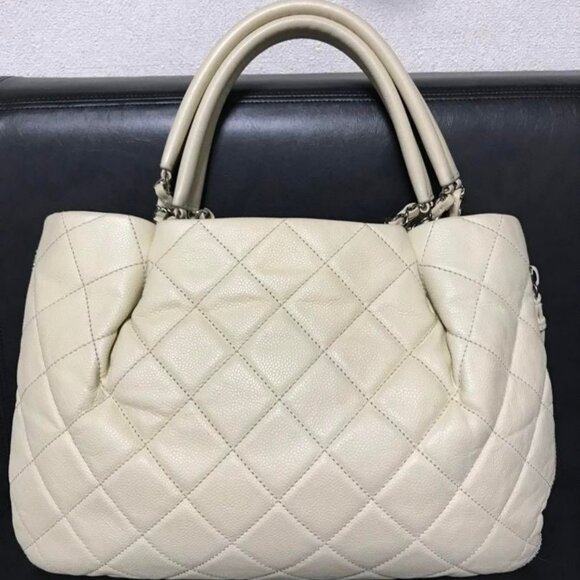 Authentic CHANEL Classic Timeless Caviar Expandable Tote Quilted Leather Bag CC - Picture 4 of 16